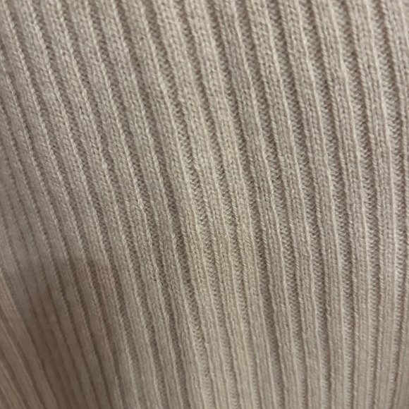 Vince Women's Beige Ribbed Cardigan, size small. Wool/cashmere blend. Worn once - Picture 3 of 3